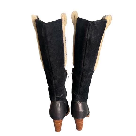 UGG Black and Cream Ankle Boots - Picture 3 of 9